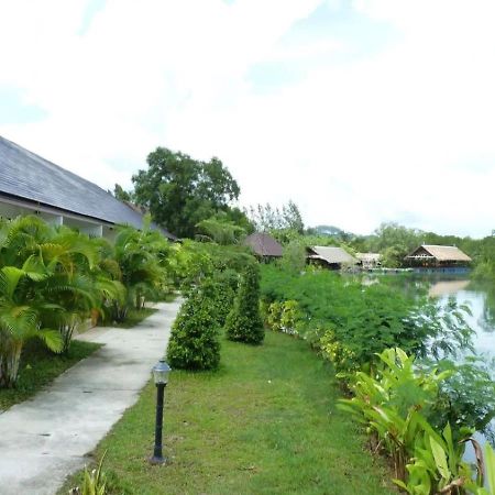 Chaiyo Resort Phuket Exteriör bild