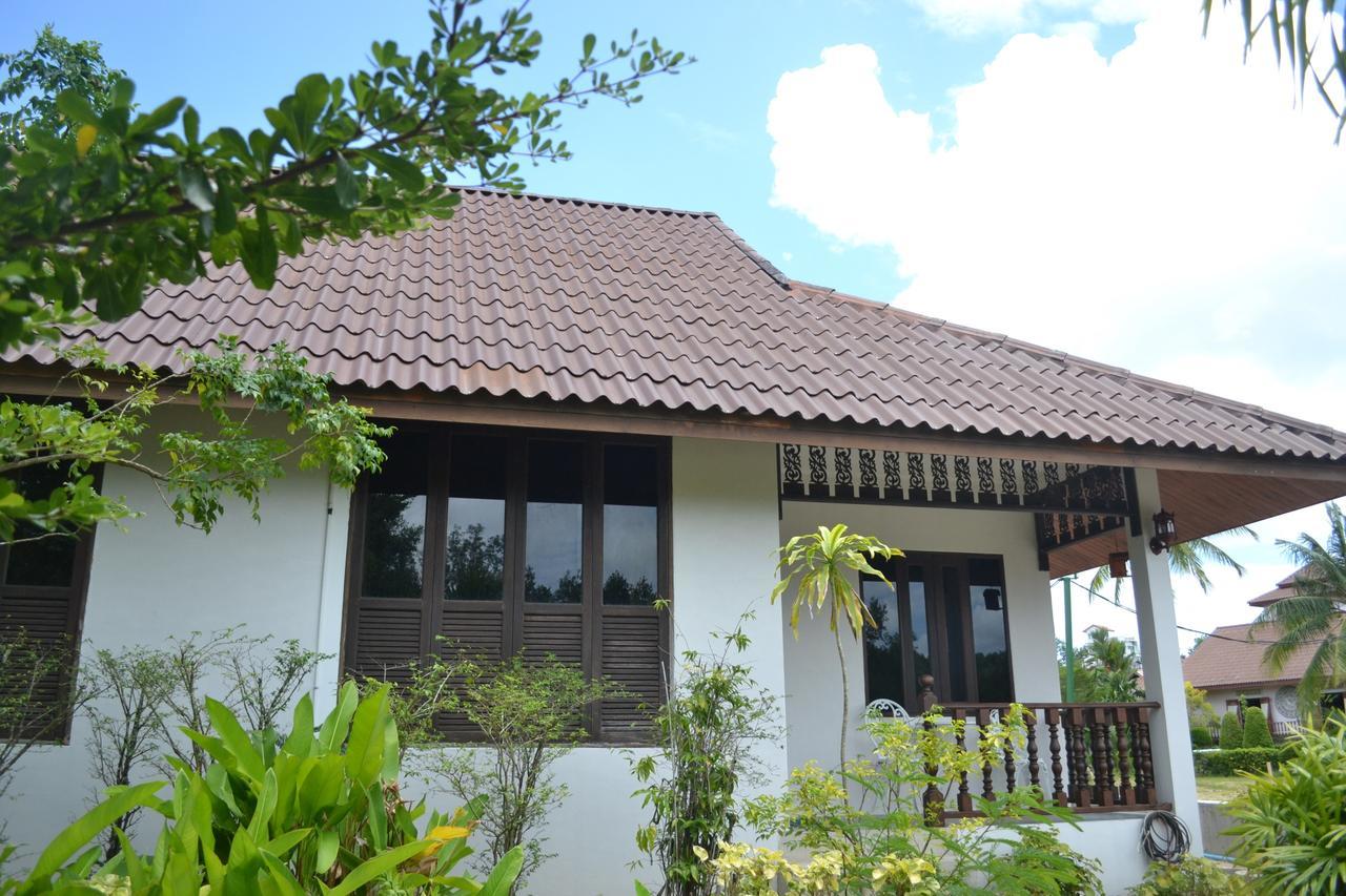 Chaiyo Resort Phuket Exteriör bild