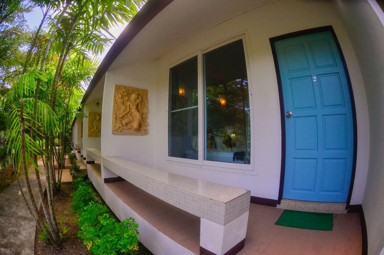 Chaiyo Resort Phuket Exteriör bild